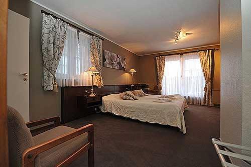 יאלהיי Hostellerie Au Vieux Hetre חדר תמונה